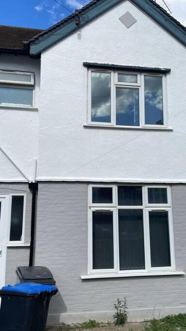 5 Bed 5Mins From Wembley Stadium Λονδίνο Εξωτερικό φωτογραφία