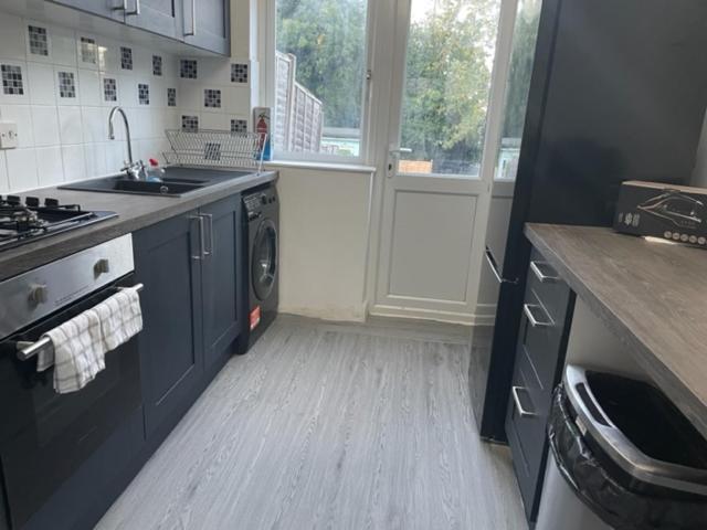 5 Bed 5Mins From Wembley Stadium Λονδίνο Εξωτερικό φωτογραφία